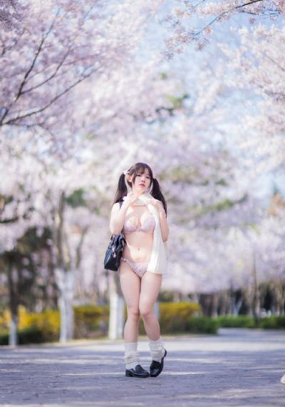 开局有剑域我能苟成剑神