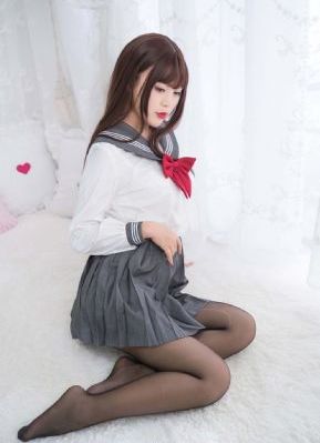 《交换:完美的邻居》在线观看