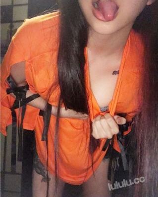 别揉我胸啊嗯上课呢动漫